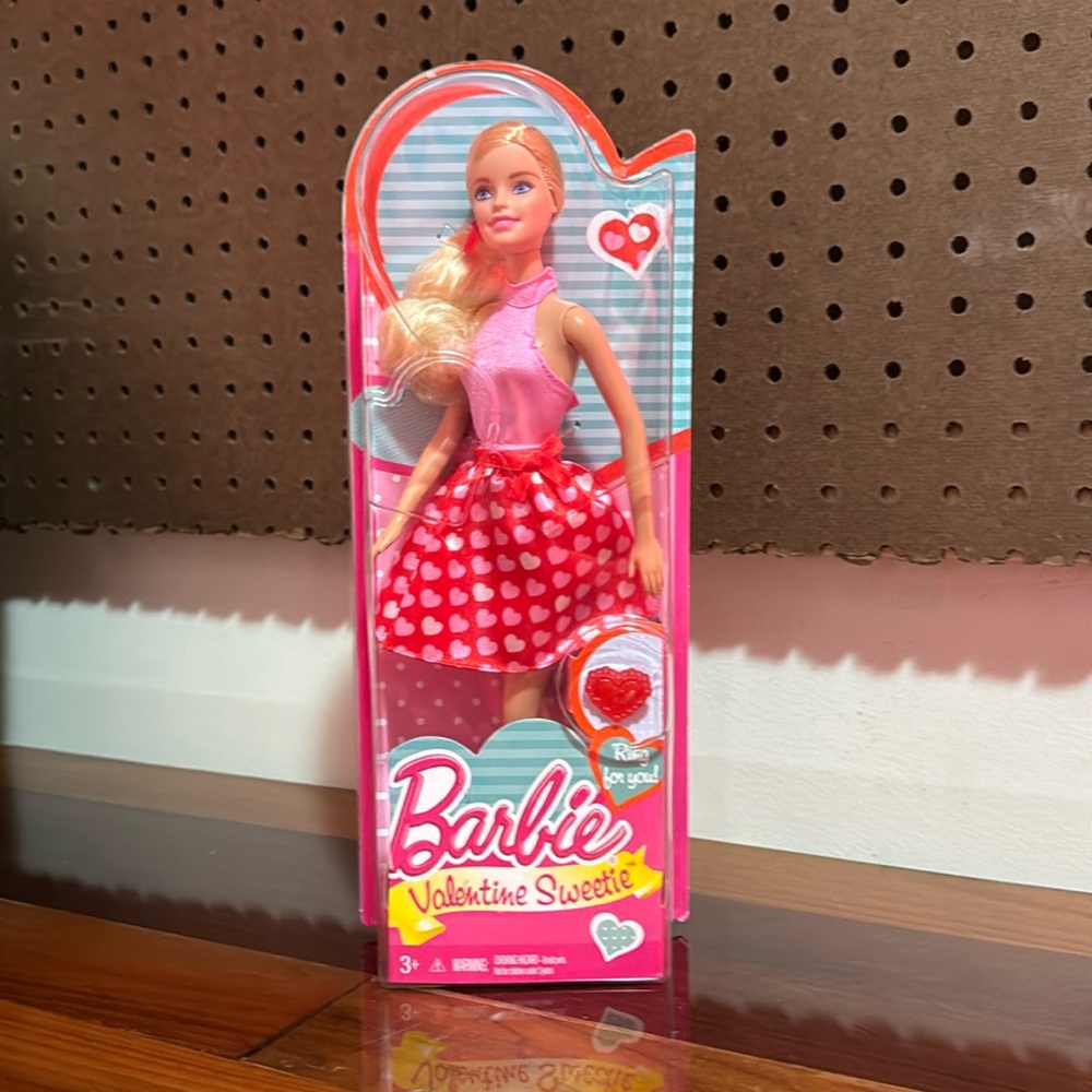 2015 Mattel Barbie Valentine Sweetie